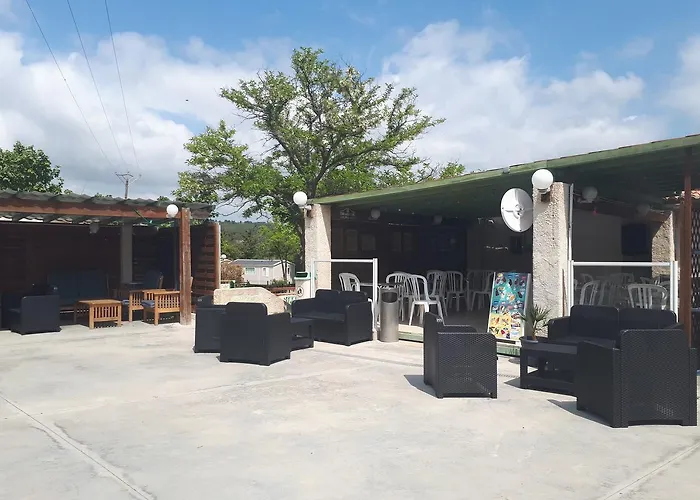 Borepo Кемпинг Villeveyrac